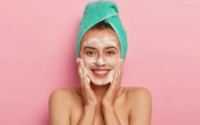 Sabun Wajah Harian vs Facial Wash, Mana yang Lebih Baik?