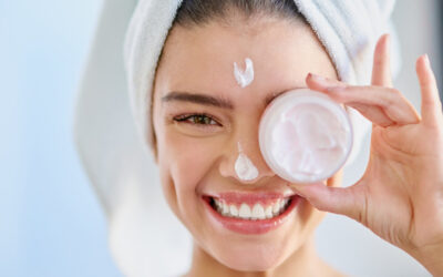 Skincare Musiman: Bagaimana Mengubah Rutinitas Kulit Saat Cuaca Panas vs Lembap