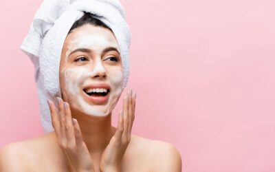 Facial Wash Terbaik untuk Kulit Berjerawat dan Bruntusan